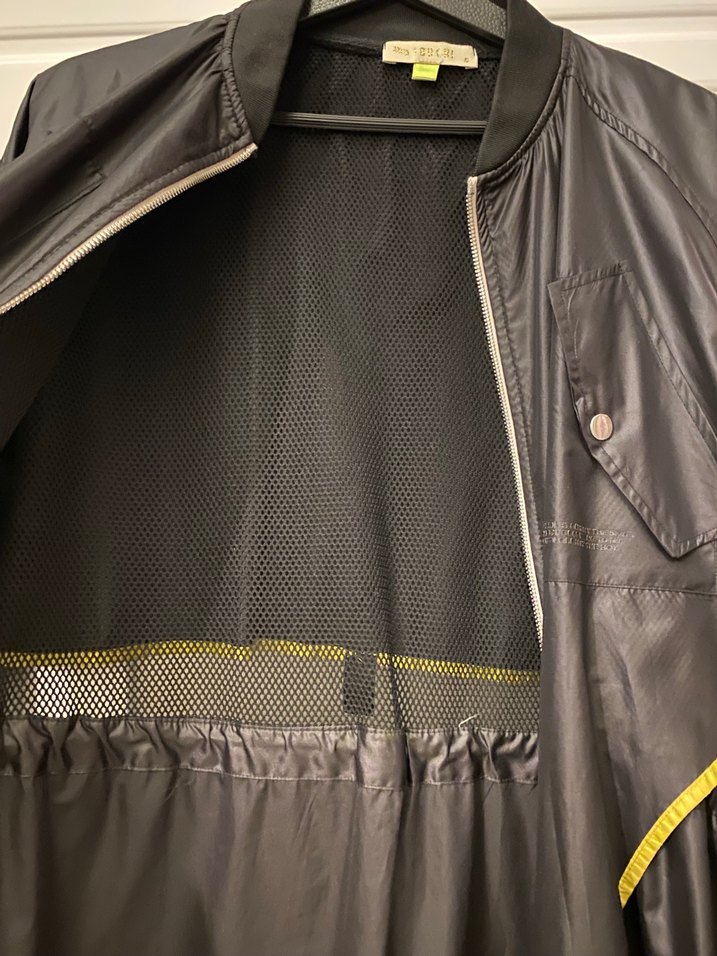 Kadın Siyah Uzun Yağmurluk - Görsel 5