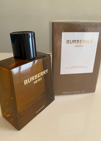 Burberry Burberry Hero Erkek Parfümü 100 ml