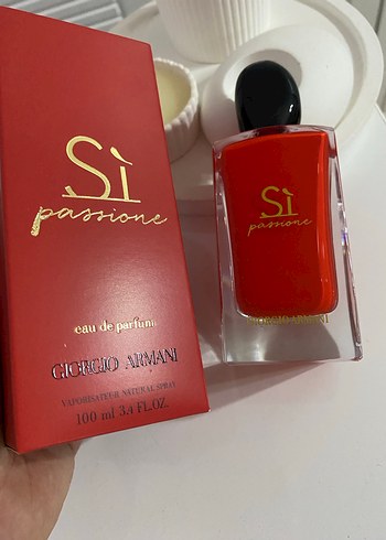 Giorgio Armani Giorgio Armani Si Passione Kadın Parfümü 100 ml