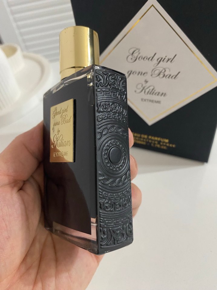 Kilian Good Girl Gone Bad Extreme Kadın Parfümü 50 ml - Görsel 5