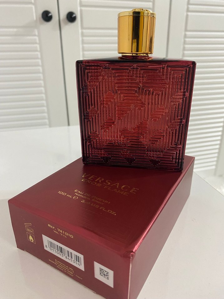 Versace Eros Flame Erkek Parfümü 100 ml - Görsel 5