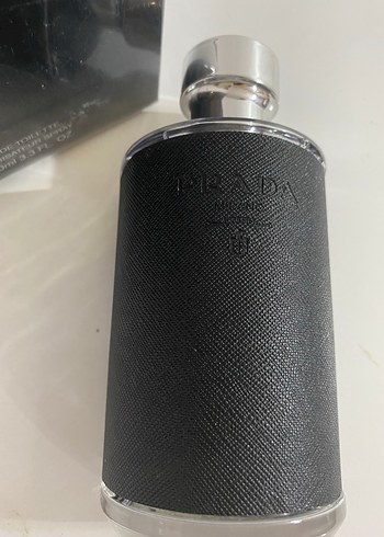 Prada L'Homme Erkek Parfümü - Görsel 5