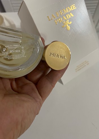 Prada La Femme Kadın Parfümü - Görsel 6