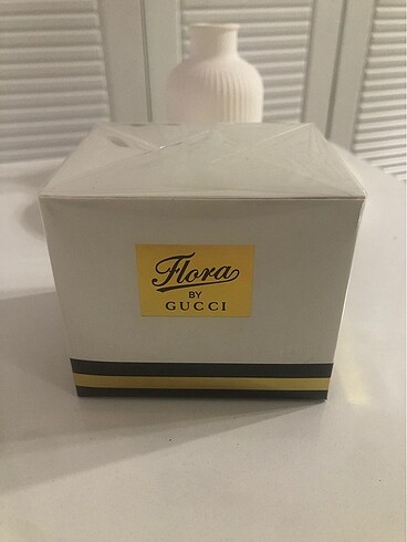 Gucci Flora by gucci