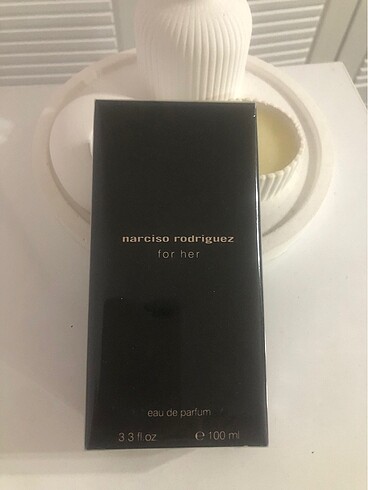 Narciso Rodriguez Narciso Rodriguez for her
