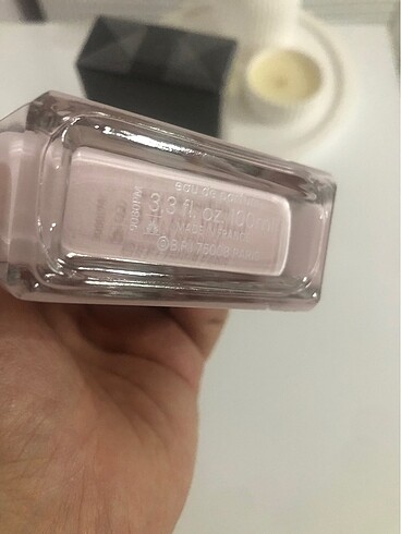  Beden Narciso Rodriguez for her