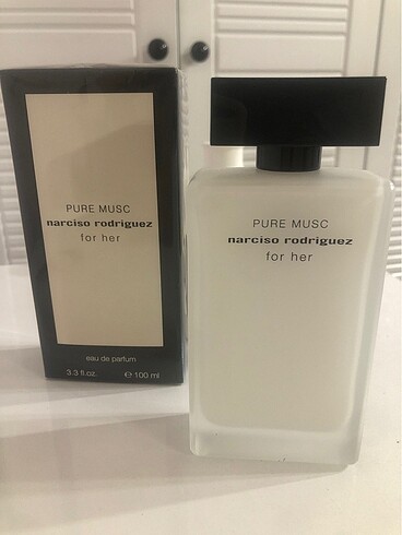Narciso Rodriguez for her pure musc