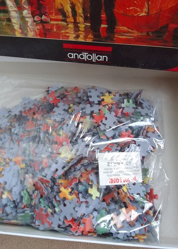AnaTolian 1000 Parça Renkli Puzzle kullanılmadı