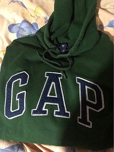 Gap Sweatshirt