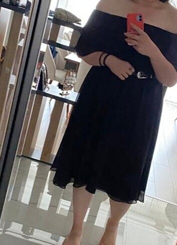 Siyah elbise