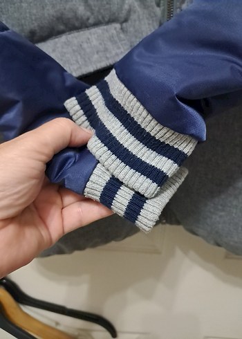 15-16 Yaş Beden gri Renk guess mont