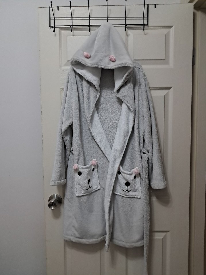 Kapüşonlu Gri Kadın sabahlık - Görsel 4