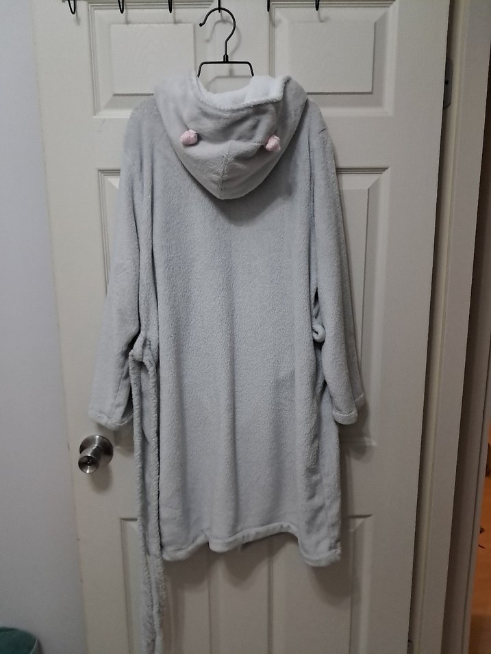 Kapüşonlu Gri Kadın sabahlık - Görsel 3