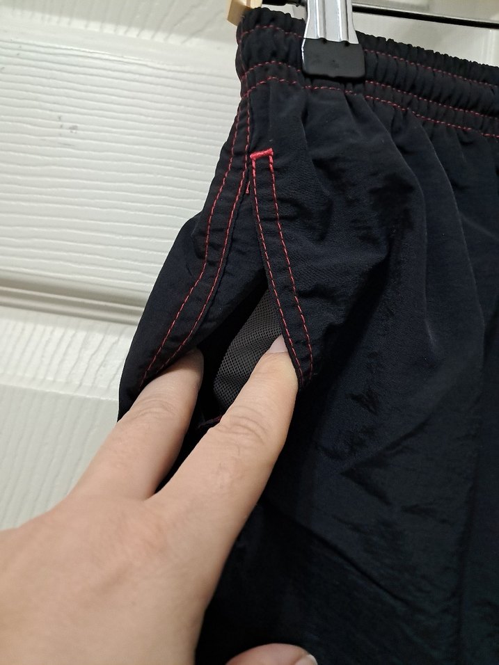 Erkek Çocuk Siyah Düz Yüzme Şortu - Görsel 2