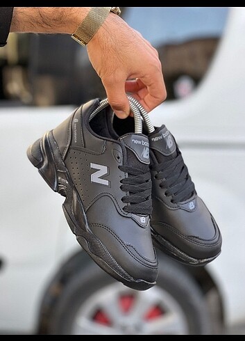 NEW BALANCE SPOR AYAKKABI 