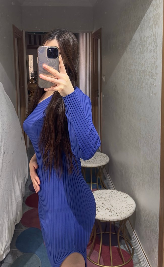 Mavi Tek Kollu Piliseli Midi Elbise - Görsel 3