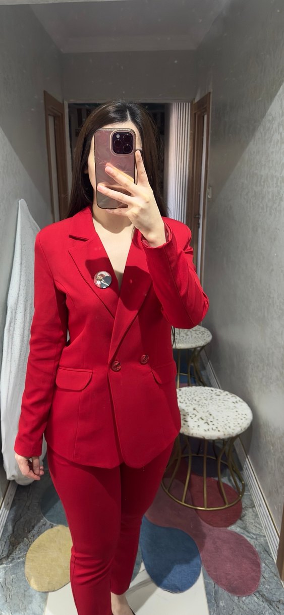 Düğmeli Kırmızı Kadın Blazer Ceket takım - Görsel 3