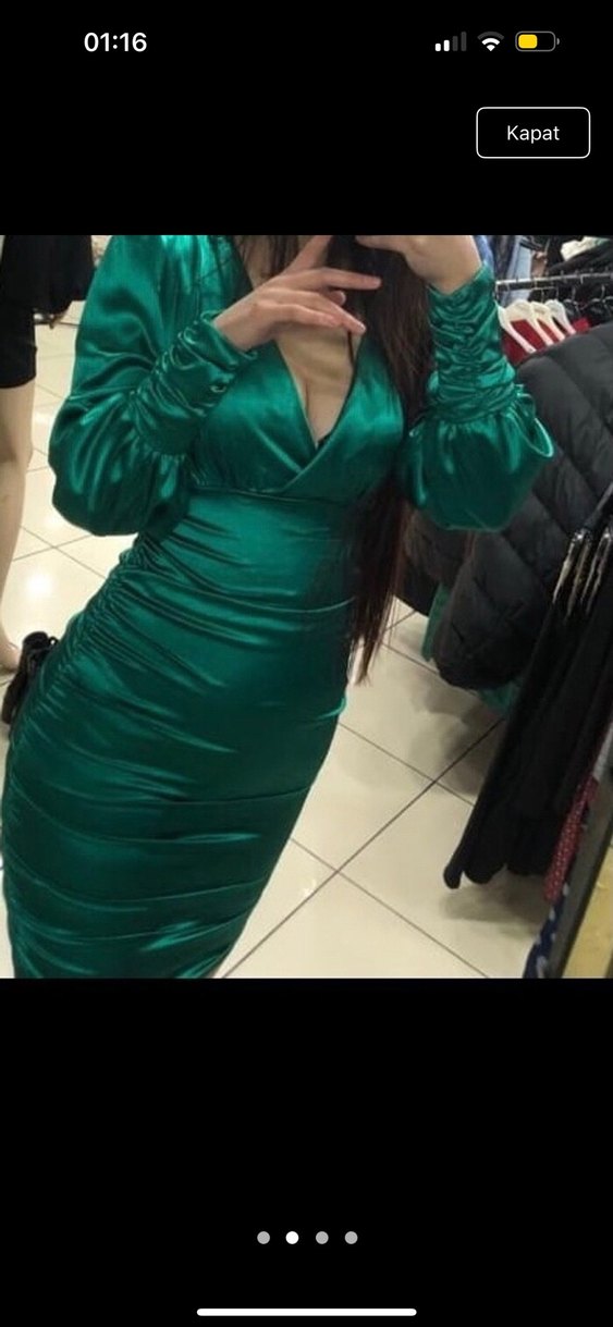 Uzun Kollu, V Yakalı Parlak Yeşil Kadın Abiye Elbise - Görsel 2