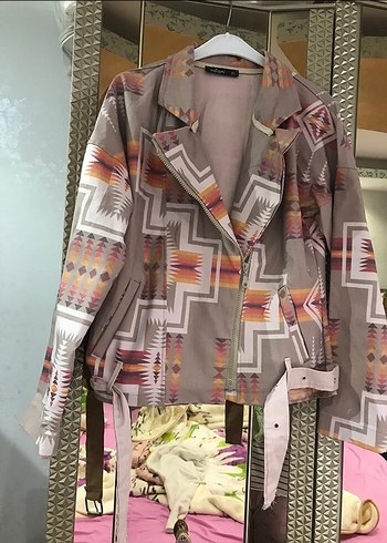 Bohem Uzun Belden Kuşaklı Kadın Ceket - Görsel 3