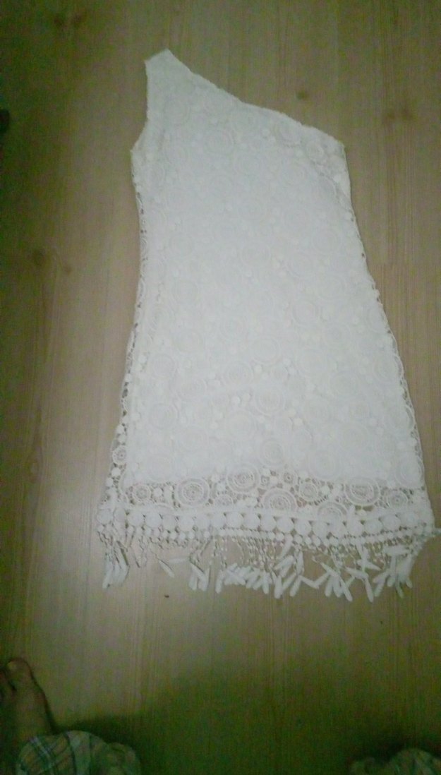 Dantel Detaylı Beyaz Kadın tek askılı  elbise - Görsel 2