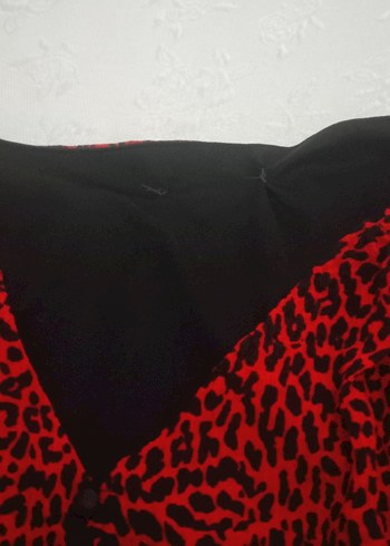 Kırmızı Desenli V Yaka Uzun Kollu Mini Elbise - Görsel 4