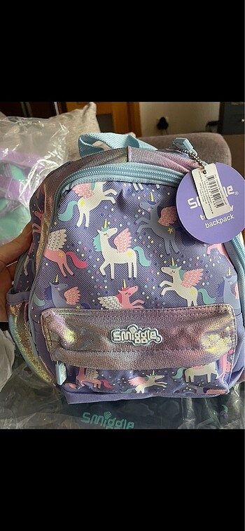 Smiggle çanta
