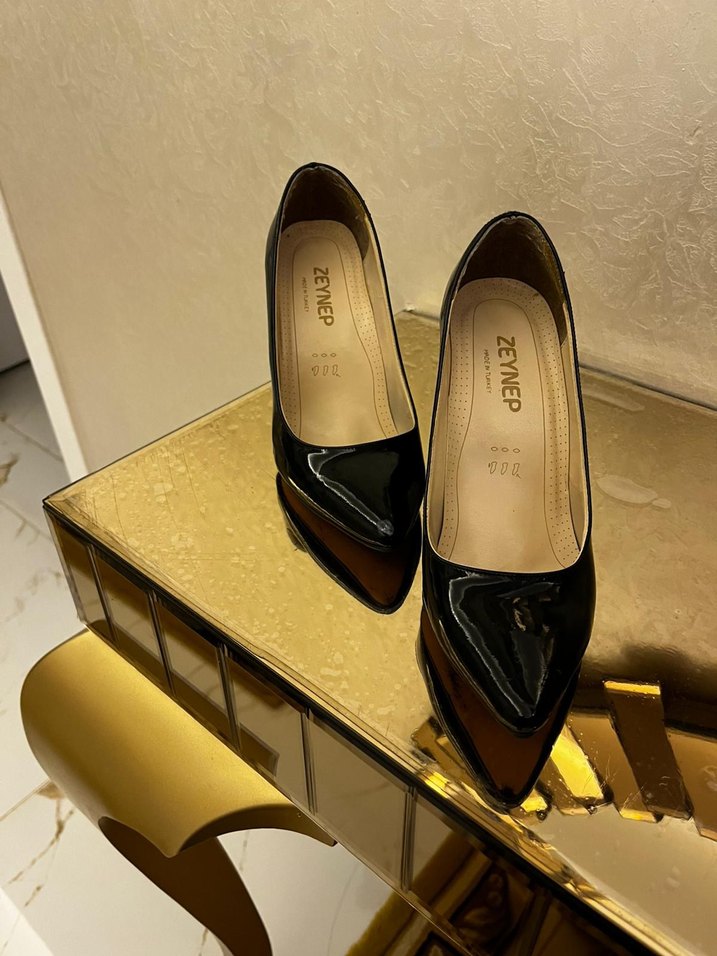 Siyah Rugan Yılan Desenli Kalın Topuk Stiletto - Görsel 2