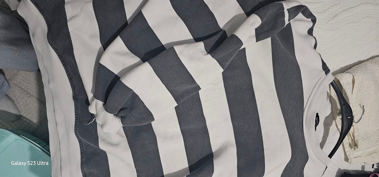 Gri Çizgili Oversize Sweatshirt - Görsel 2