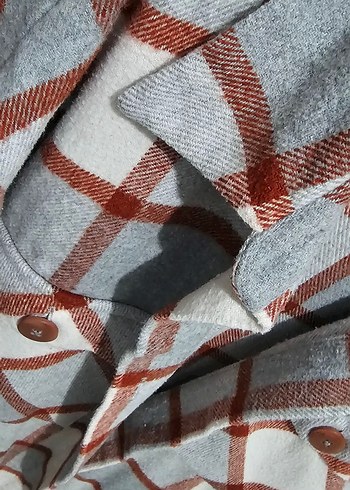 Gri Ekose Düğmeli Kadın Gömlek - Görsel 2