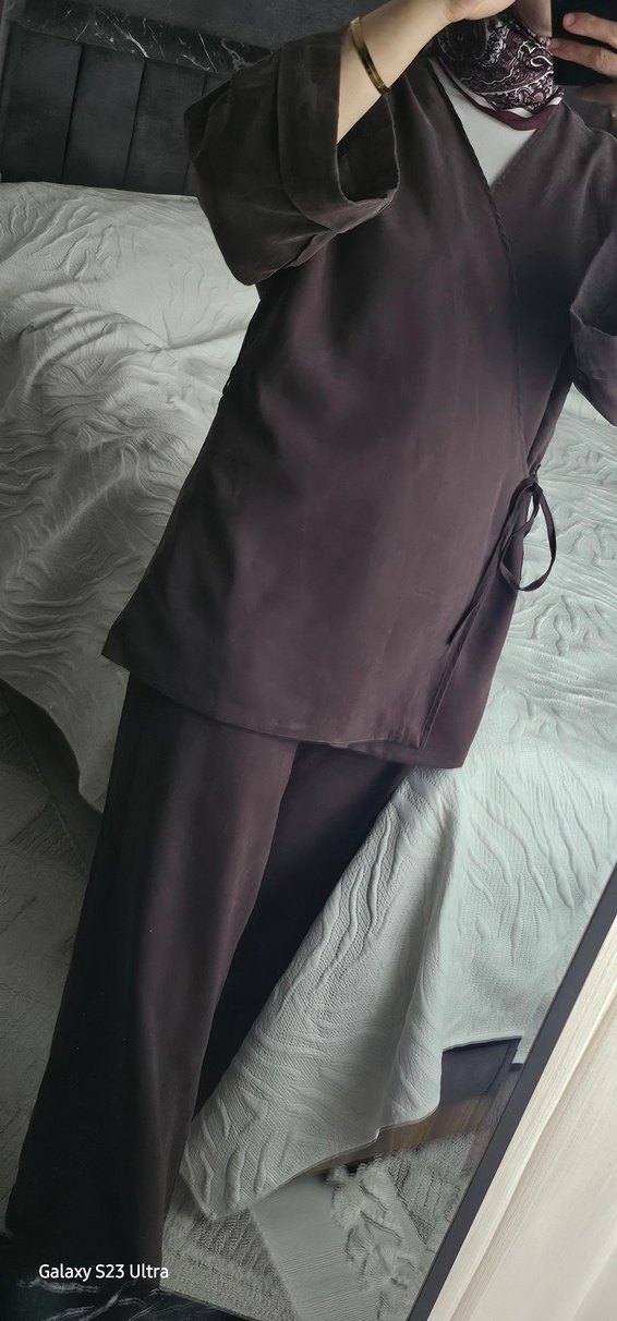 Kadın Kahverengi Midi Saten Takım - Görsel 3