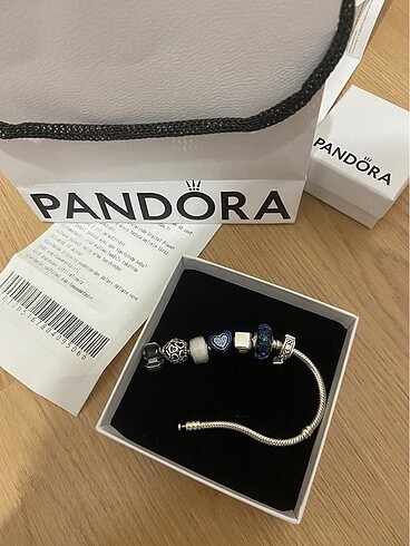 Pandora Mavi Murano Charm