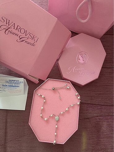 swarovski Swarovski Ariana Y Kolye