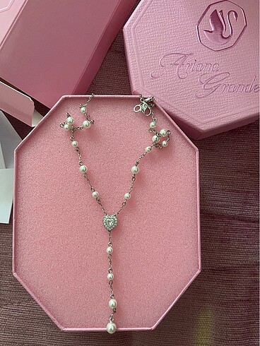 Swarovski Ariana Y Kolye
