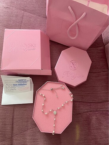 Beden Swarovski Ariana Y Kolye