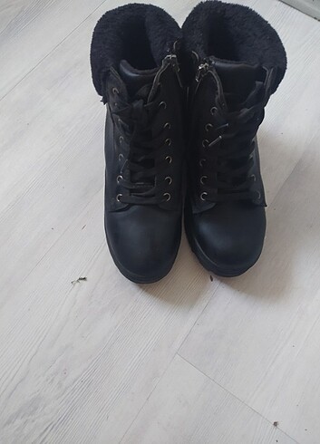 Kadın kışlık bot - Görsel 2