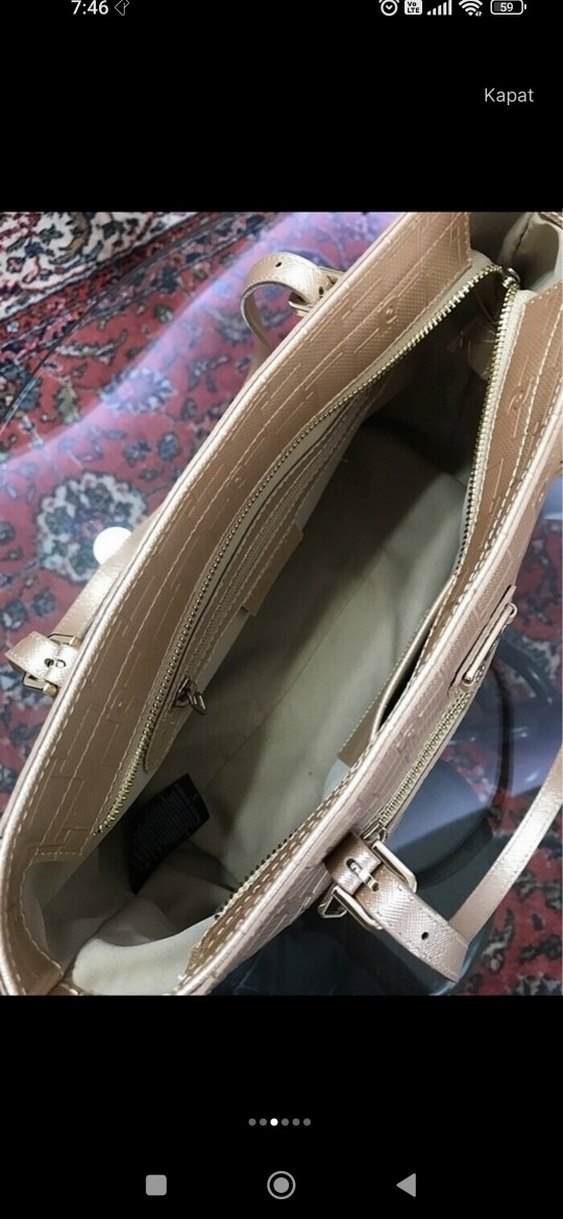 Bej Parlak Yılan Derisi Desenli Deri Kadın Çantası - Görsel 3