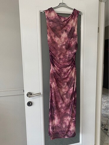 Bershka tül desenli midi elbise - Görsel 6