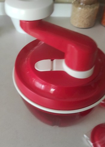 Tupperware Tupperware Kırmızı Plastik Mutfak Aracı el blender rondo