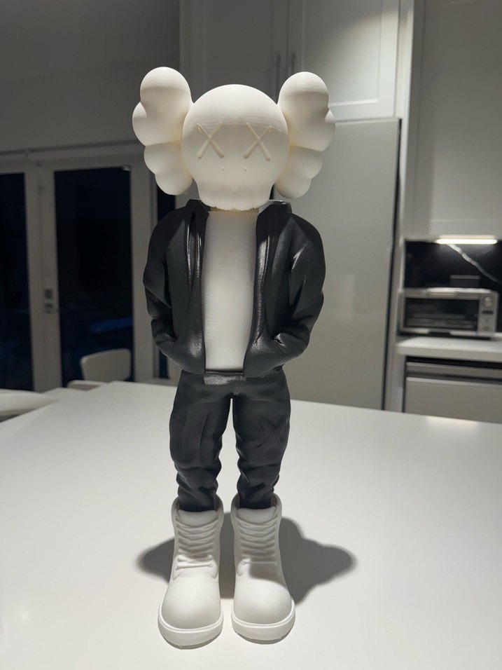 KAWS 13 CM ( ADET) - Görsel 2