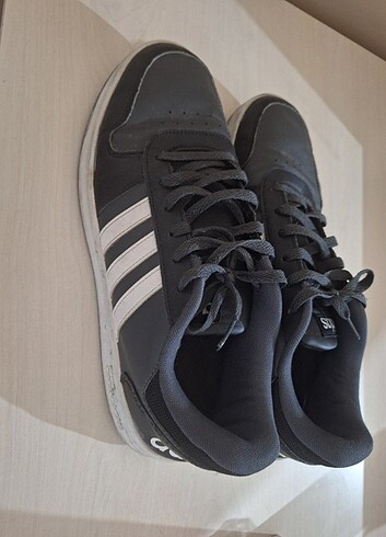 45 Beden Spor ayakkabi 