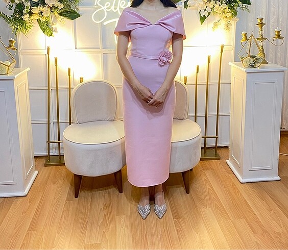 Zara pembe nişan elbisesi