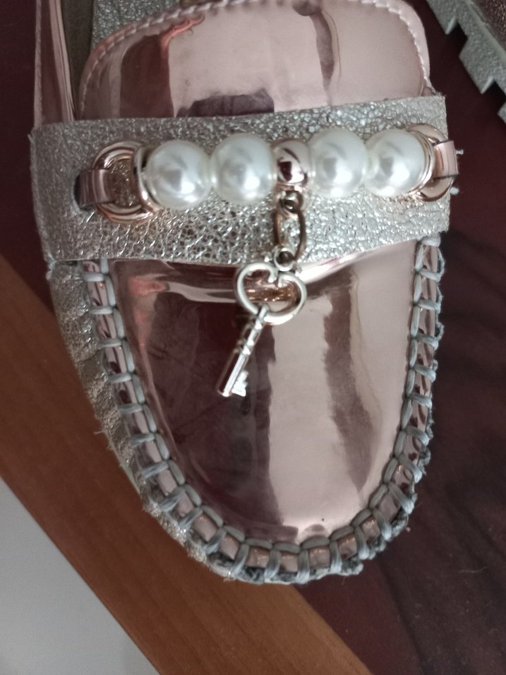 Bej Parlak Dolgu Topuklu Kadın Babet - Görsel 3