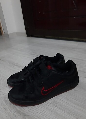 Nike ayakkabı