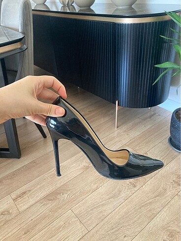 Diğer Stiletto