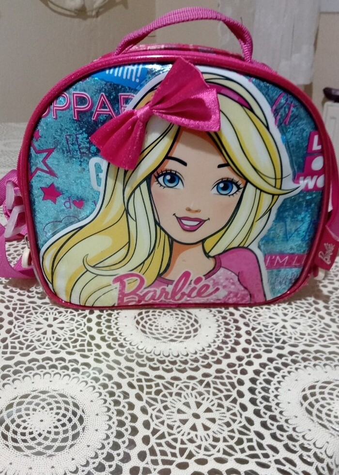 Barbie okul çantası - Görsel 2
