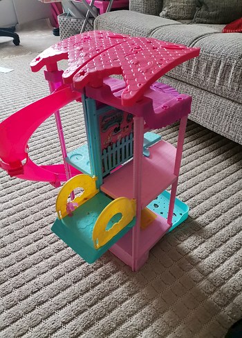 3katlı chelsea kaydıraklı havuzlu ev - Görsel 5