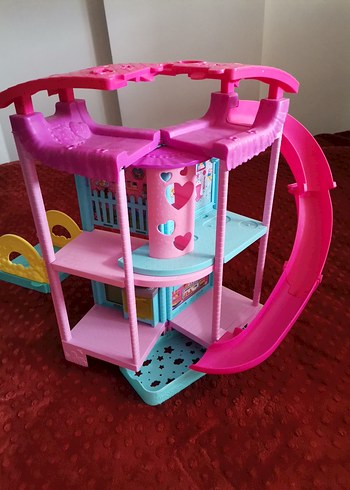 3katlı chelsea kaydıraklı havuzlu ev - Görsel 11