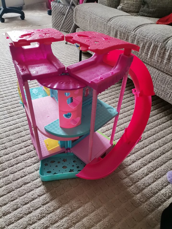 3katlı chelsea kaydıraklı havuzlu ev - Görsel 4