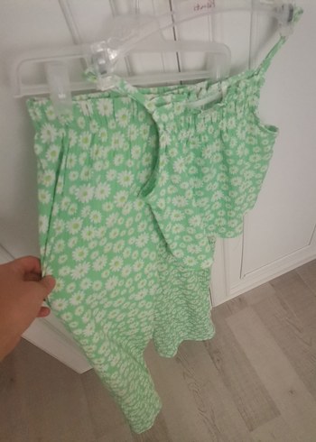 8 Yaş Beden yeşil Renk Kızcocuk crop takım belden lastıklı