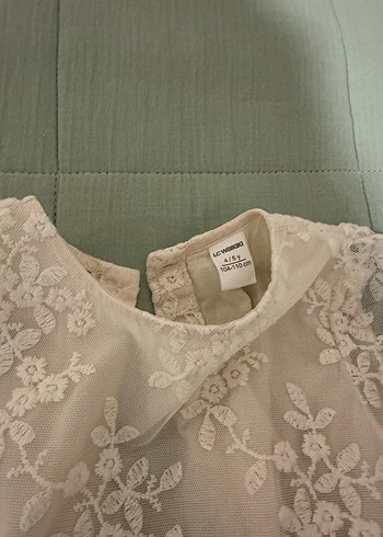 LC Waikiki Beyaz Dantelli Kız Çocuk Elbisesi